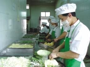 惠州工地食堂承包、惠州哪里有飯?zhí)贸邪⒒葜莨S員工食堂管理